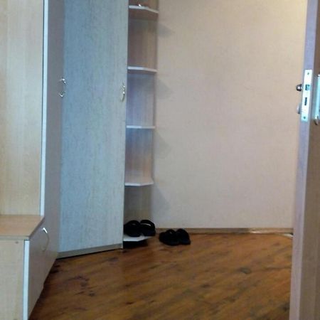 Apartamento "Центр Ж/Д" Rivne Exterior foto